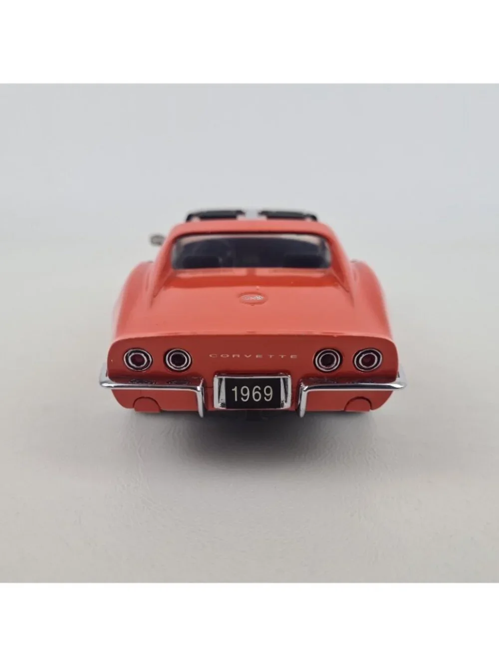 Franklin Mint Precision 1969 Chevrolet Corvette Orange 1:24 Die Cast B11VB57